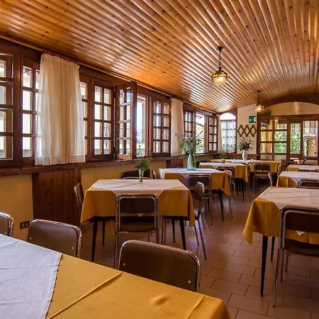 Belandin Ristorante מלון 2*
